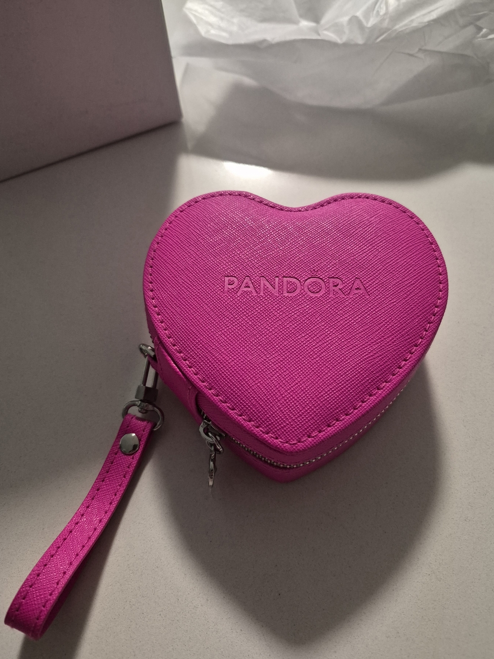 Pandora Hot Pink Heart Jewelry Case